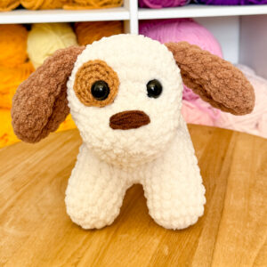 free amigurumi chubby dog