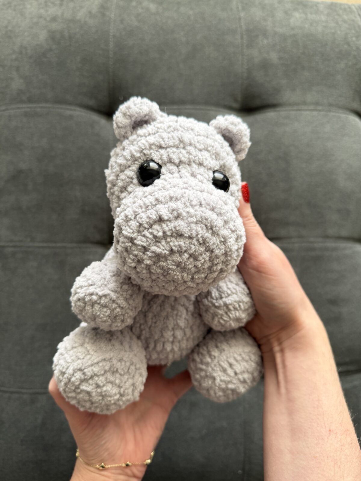 Around the World: African Hippo Crochet Pattern - Image 4
